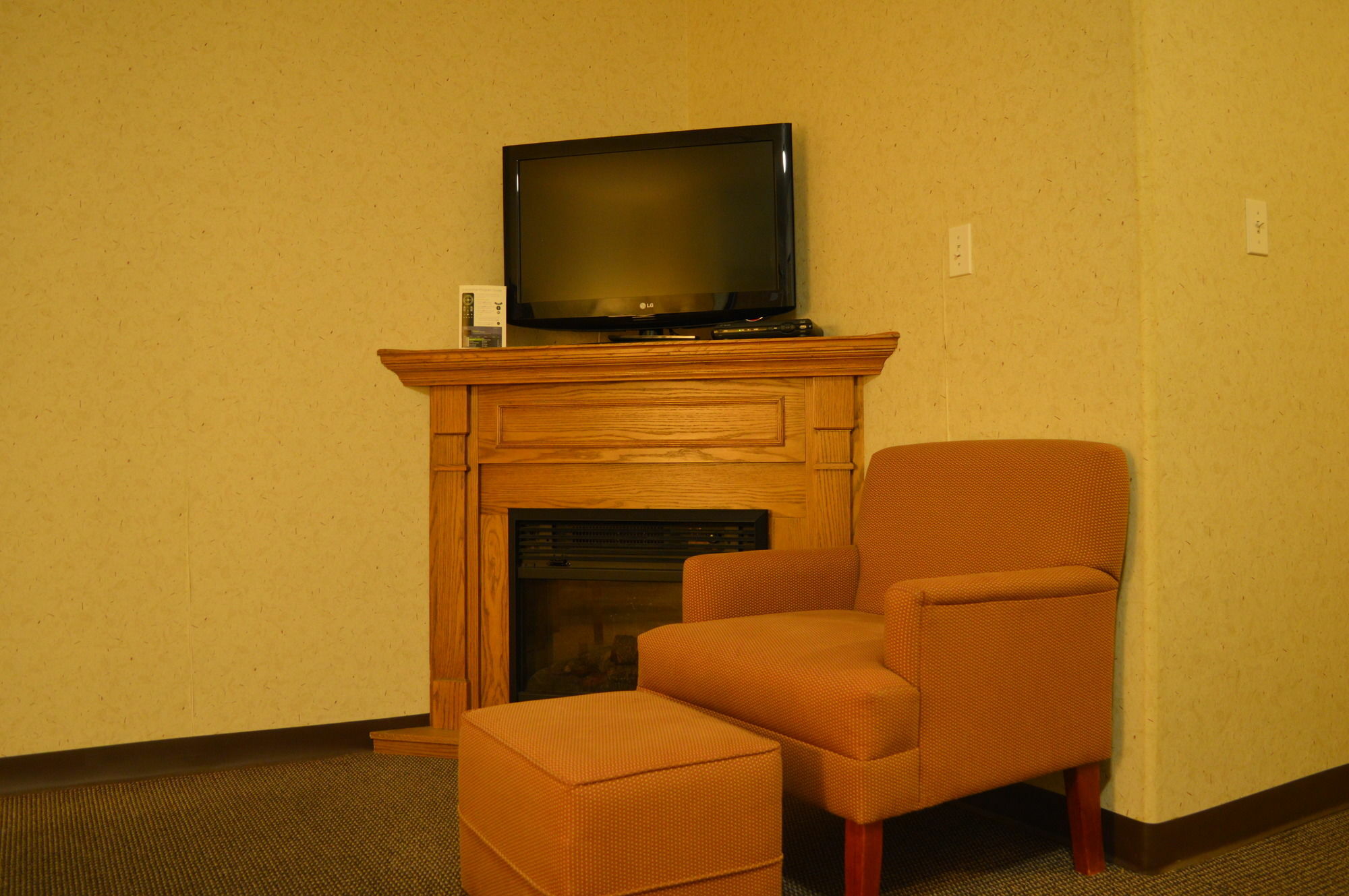 Super 8 By Wyndham Grande Prairie Hotell Eksteriør bilde